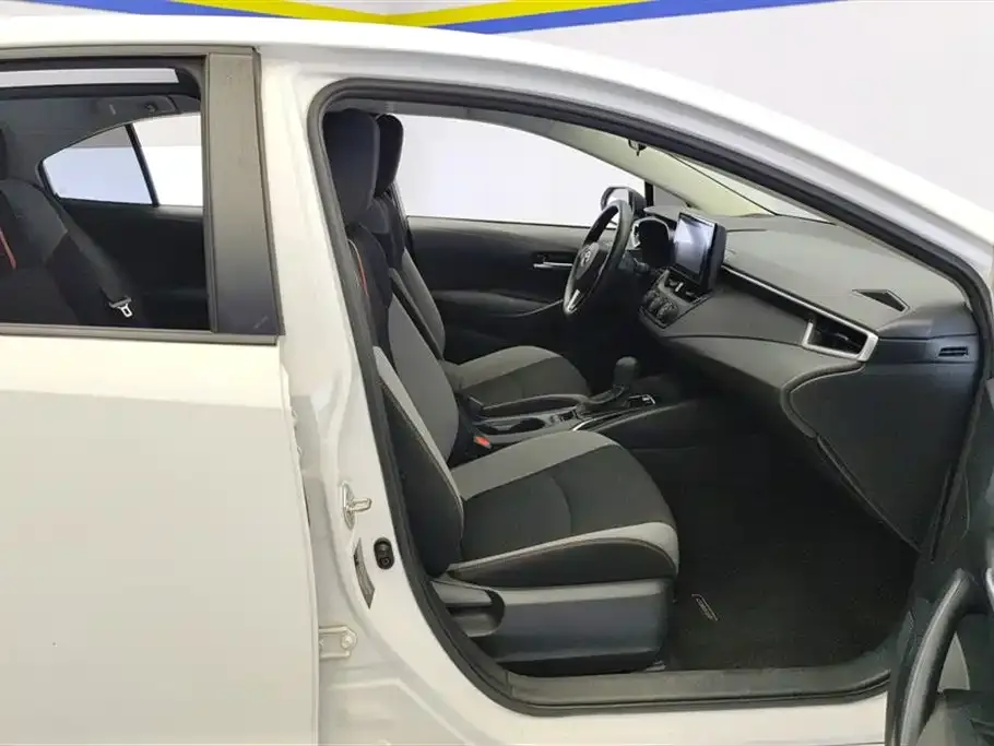 Toyota Corolla 2022 из CN, фото 10