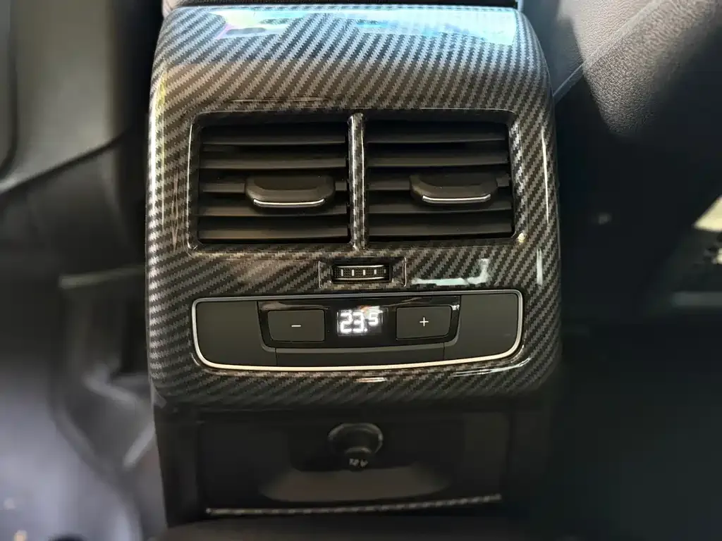 Audi A5 (Import) 2022 из CN, фото 2
