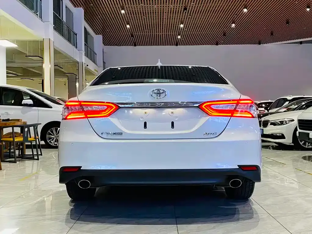 Toyota Camry 2022 из CN, фото 5