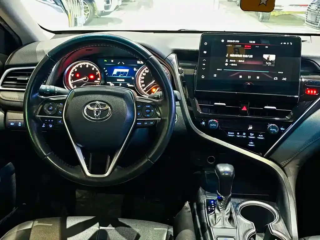 Toyota Camry 2022 из CN, фото 4