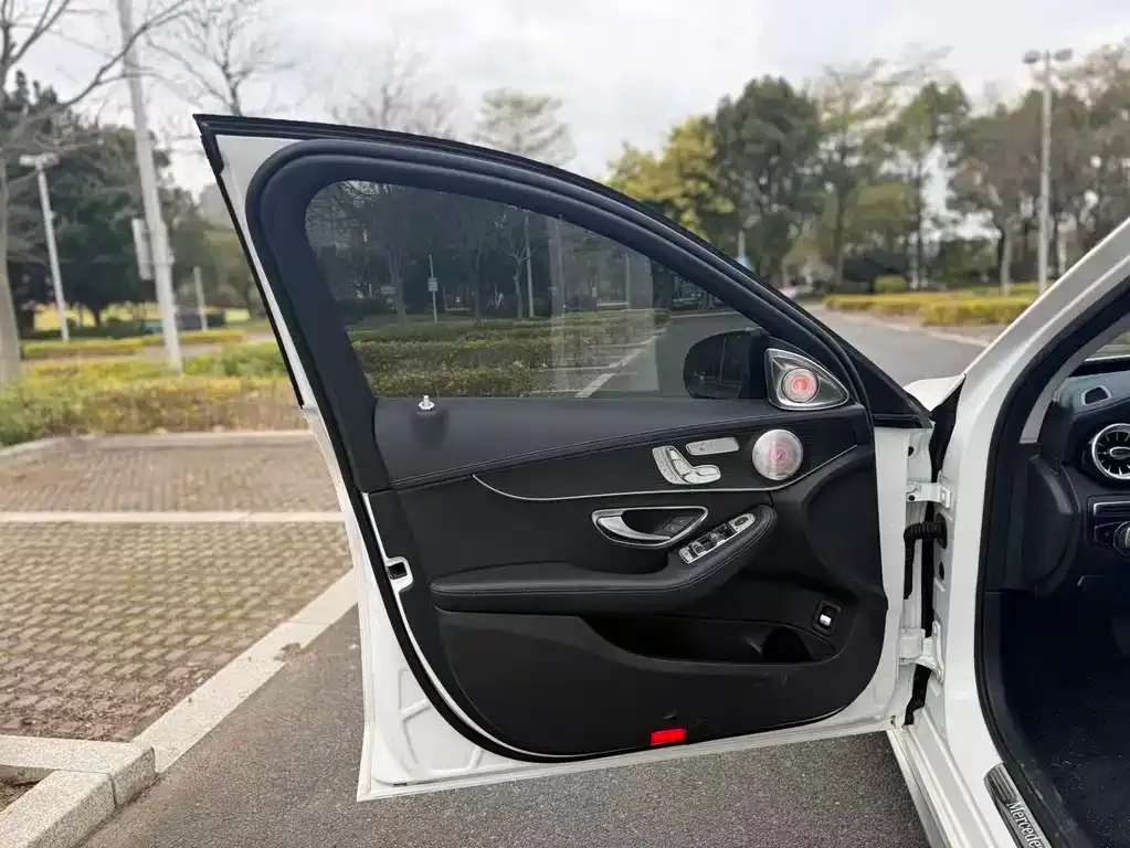 Mercedes-Benz C-Class 2021 из CN, фото 3