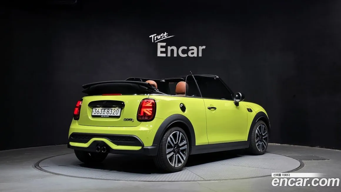 Mini Cooper Convertible — фото 2