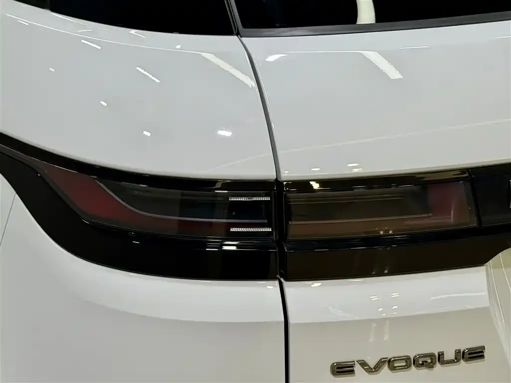 Land Rover Evoque 2024 из CN, фото 9