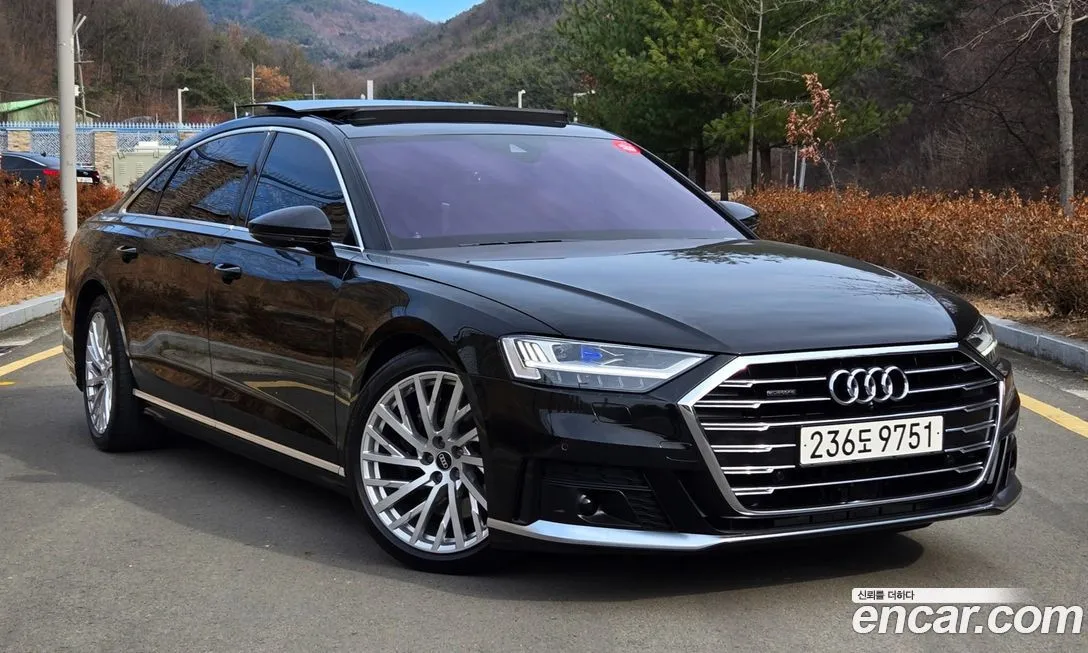 Audi A8 — фото 8