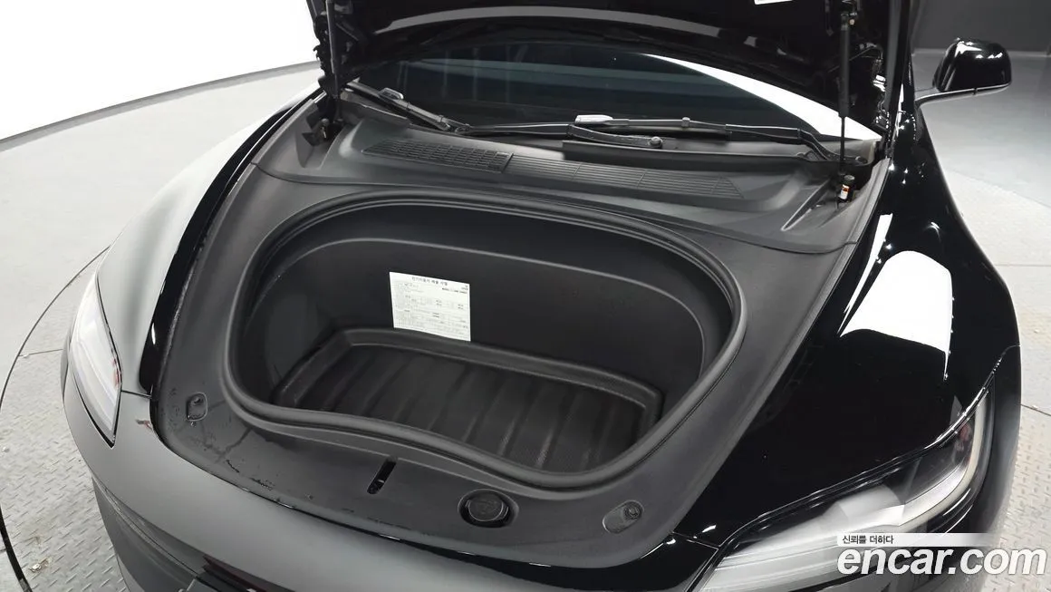 [object Object] Model 3 2024 из KR, фото 6