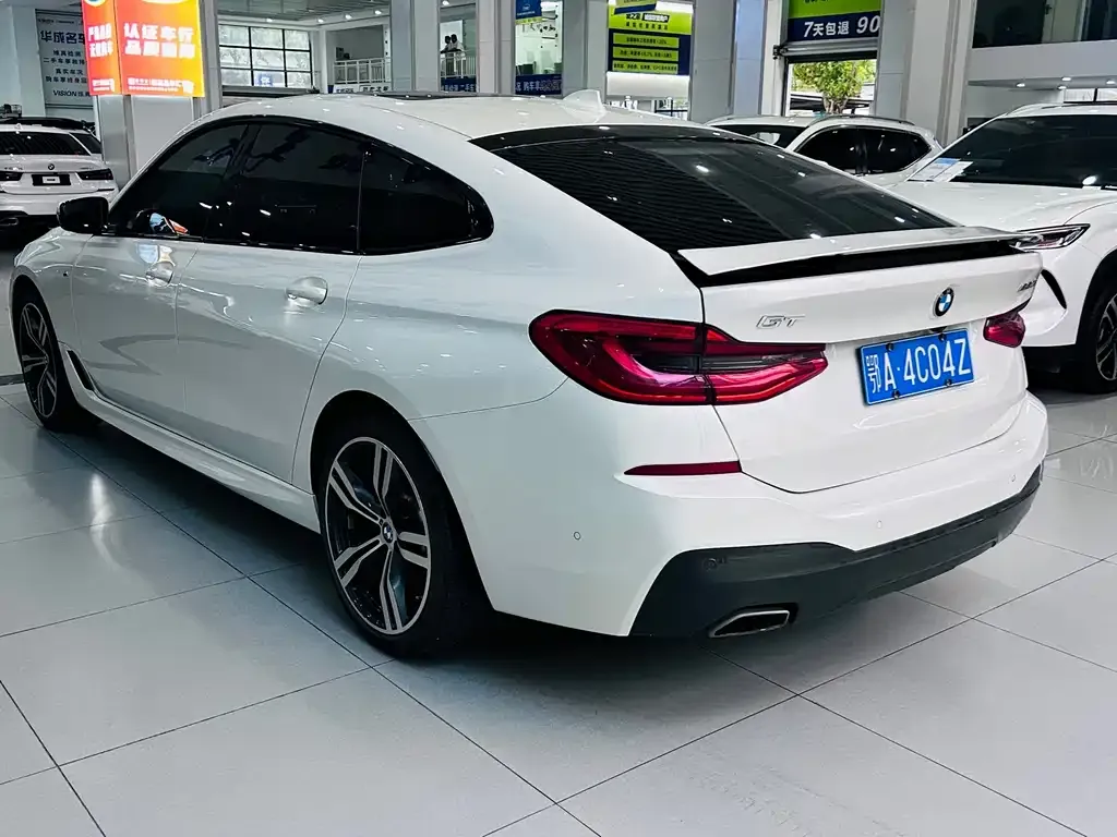 BMW 6 Series GT 2022 из CN, фото 2