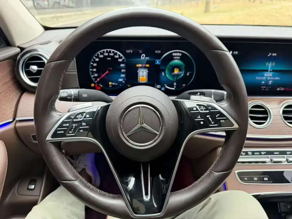 Mercedes-Benz E-Class 2021 из CN, фото 7