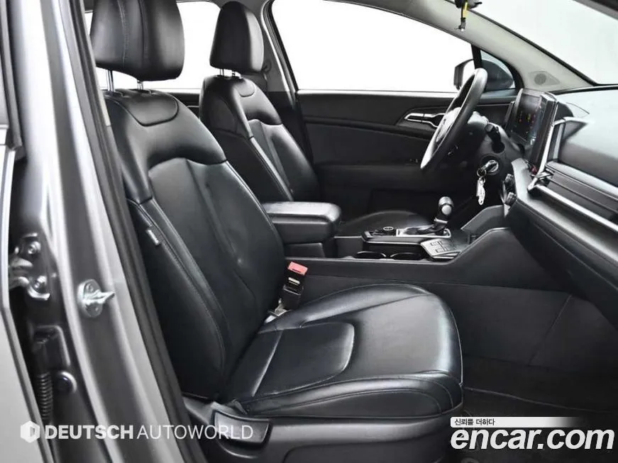 Kia Sportage — фото 10