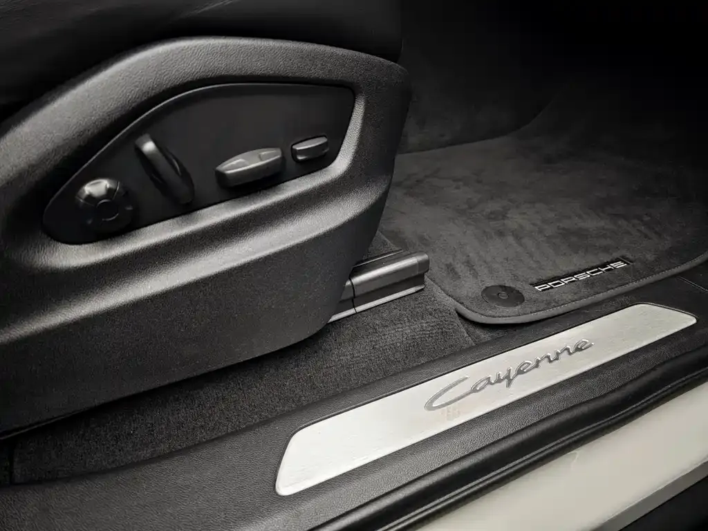Porsche Cayenne 2025 из CN, фото 3