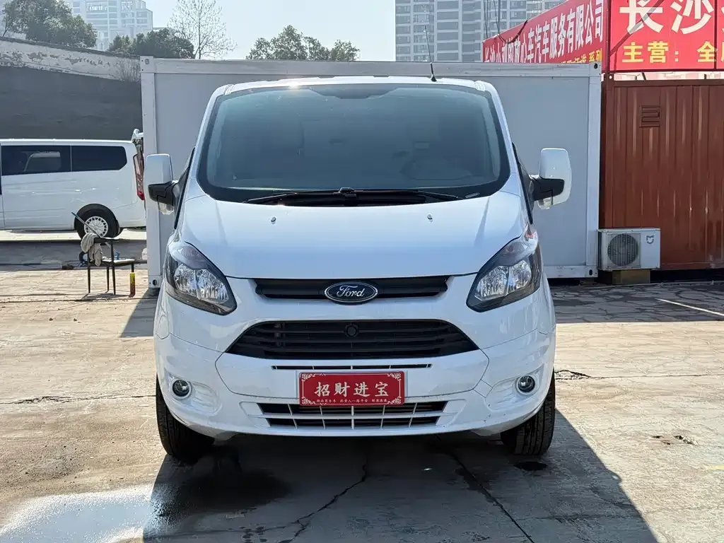 Ford Transit 2022 из CN, фото 5