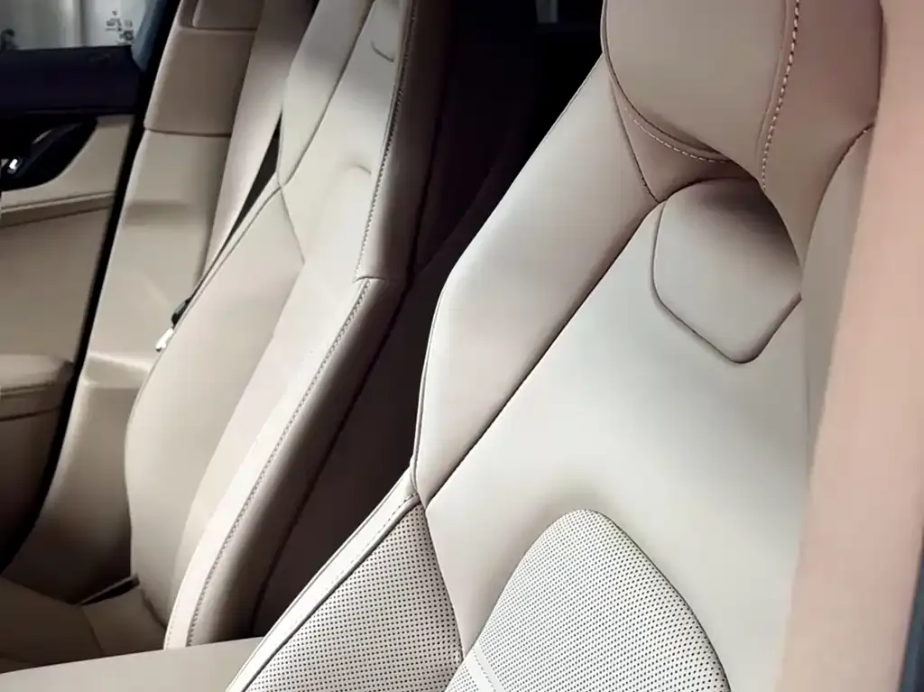 Porsche Panamera 2025 из CN, фото 2