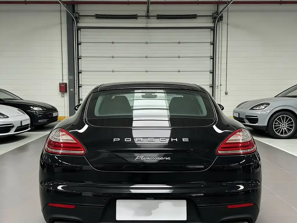 Porsche Panamera 2025 из CN, фото 7