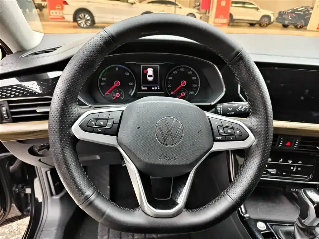 Volkswagen Passat New Energy 2021 из CN, фото 9