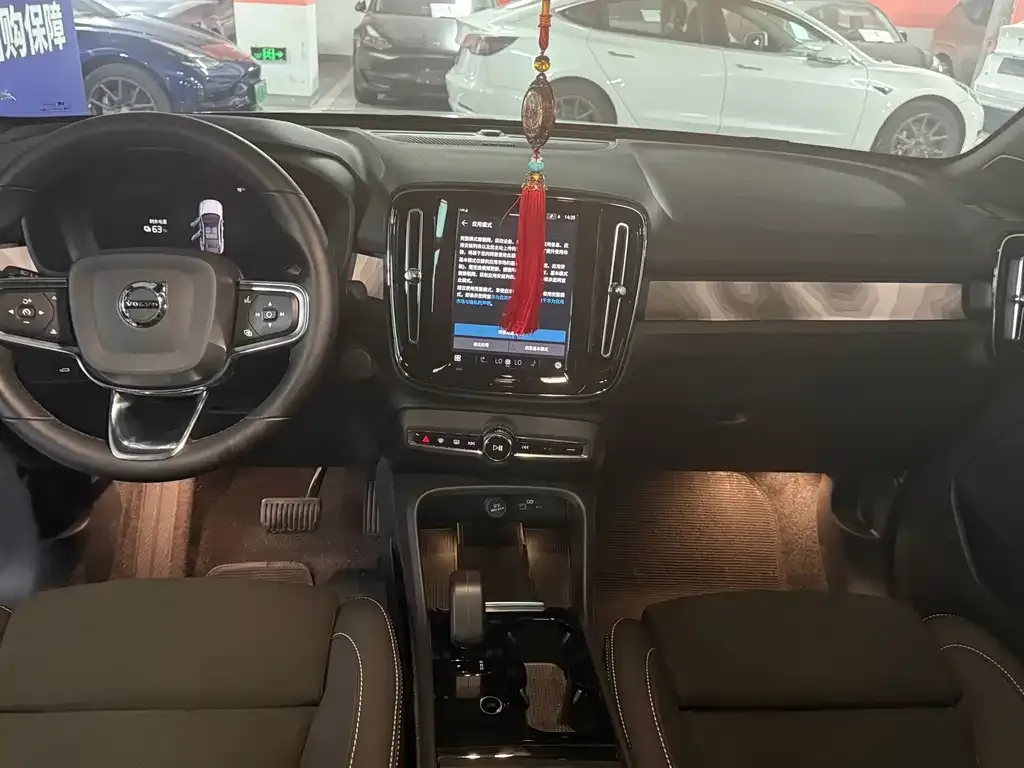 Volvo C40 2023 из CN, фото 7