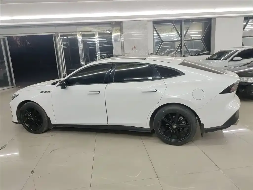 Changan UNI-V 2022 из CN, фото 5