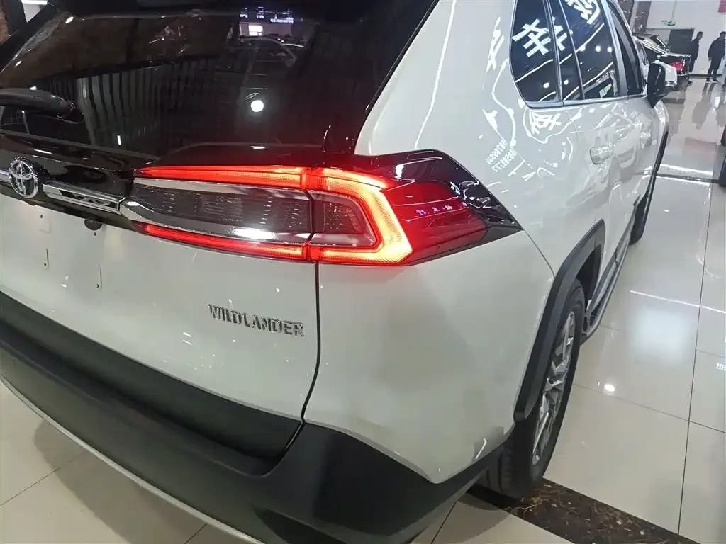 Toyota Wildlander 2021 из CN, фото 8