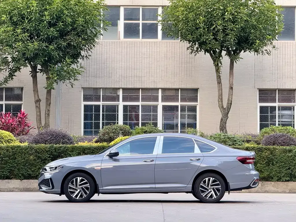 Volkswagen Lavida 2023 из CN, фото 4