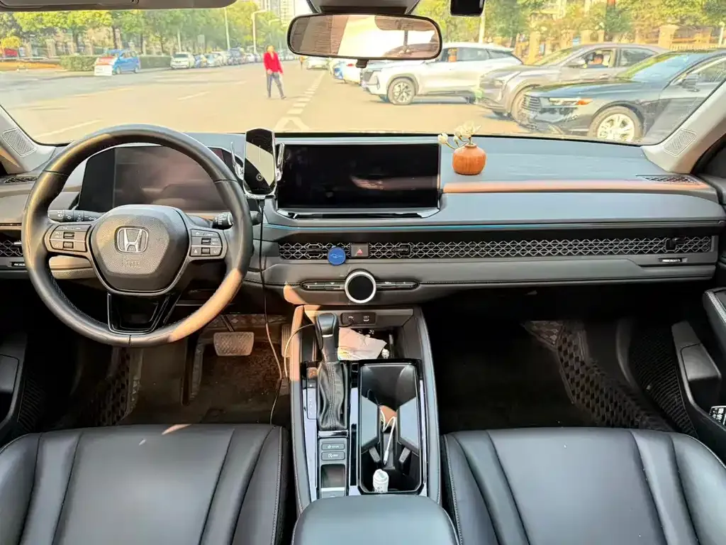 Honda Accord 2024 из CN, фото 8