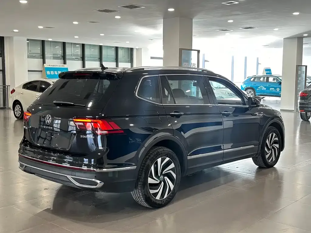 Volkswagen Tiguan L 2023 из CN, фото 9