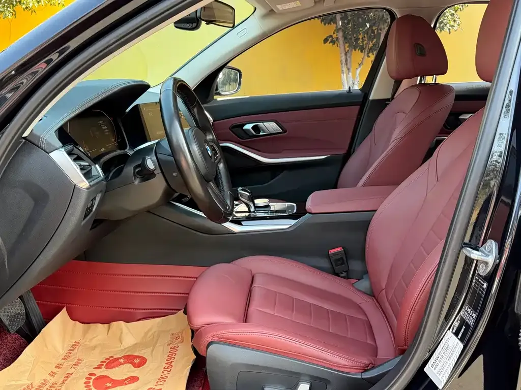 BMW 3 Series 2021 из CN, фото 4