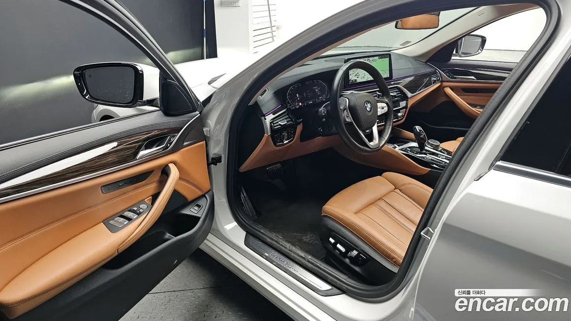 BMW 5-Series 2021 из KR, фото 9