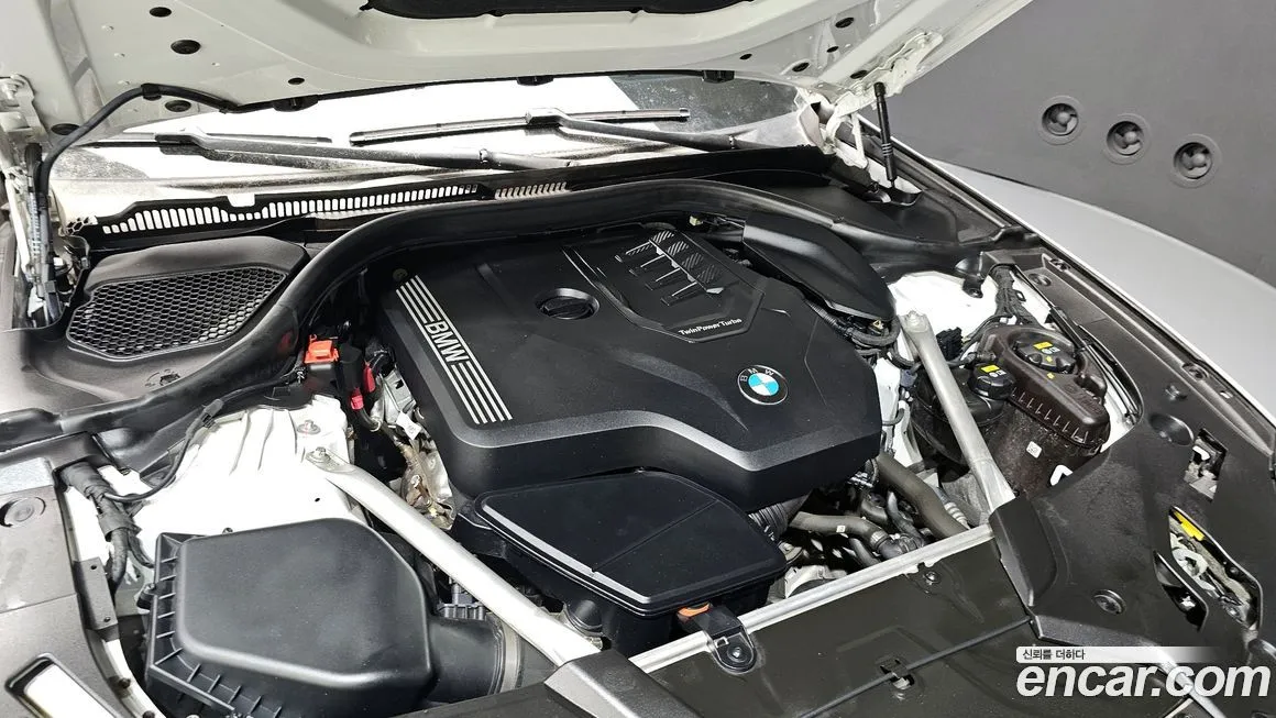 BMW 5-Series 2021 из KR, фото 10