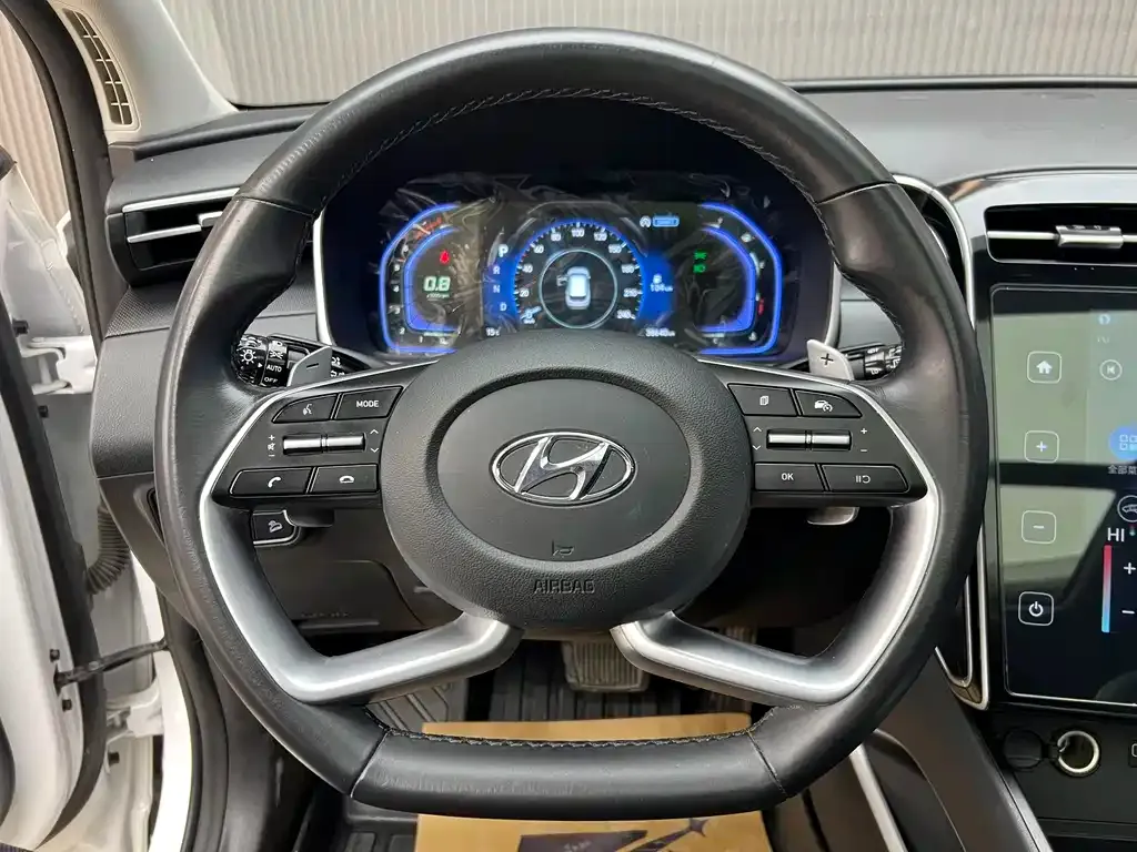 Hyundai Tucson — фото 3