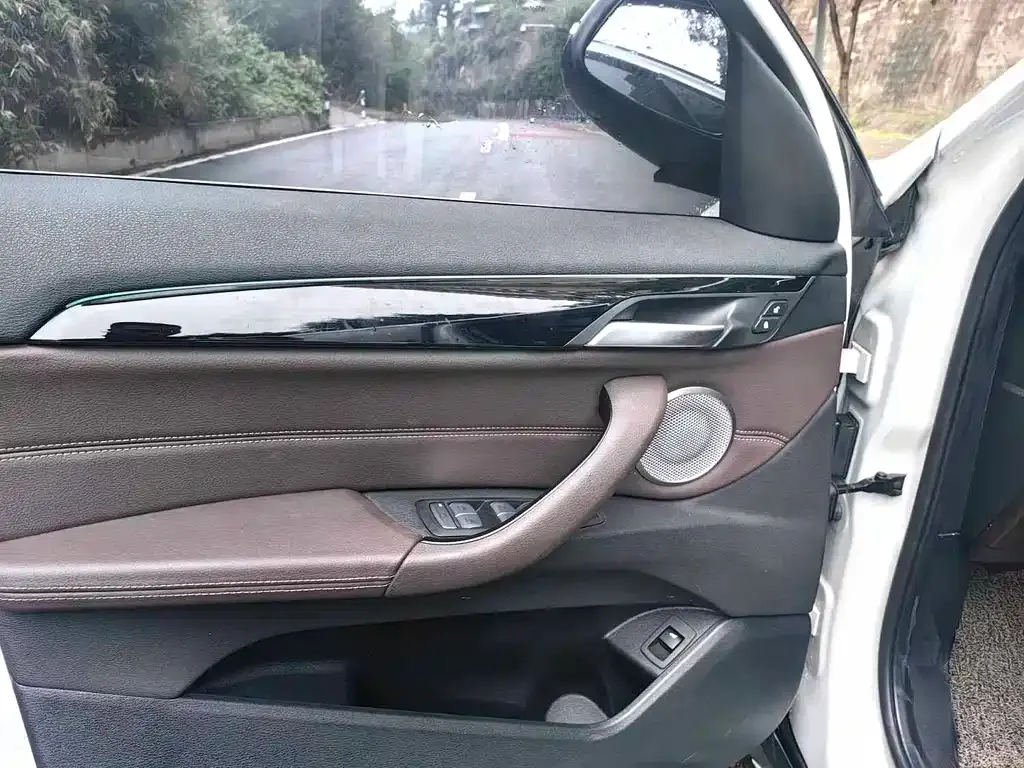 BMW X1 2022 из CN, фото 2