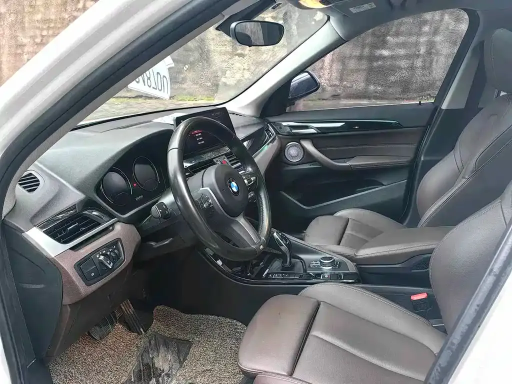 BMW X1 2022 из CN, фото 8
