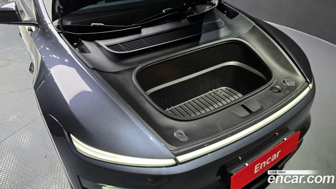Tesla Model Y 2025 из KR, фото 6