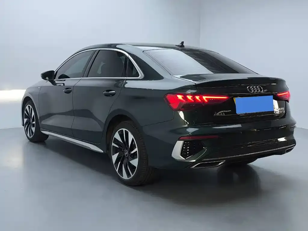 Audi A3 2024 из CN, фото 6