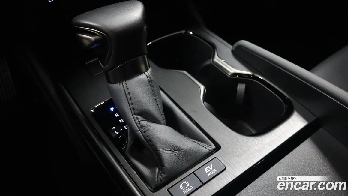 Lexus ES 2026 из KR, фото 5