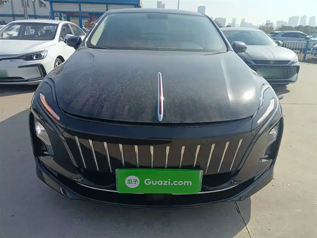 Hongqi E-QM5 2023 из CN, фото 2