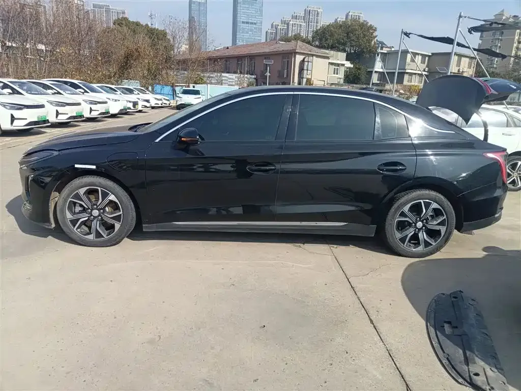 Hongqi E-QM5 2023 из CN, фото 7