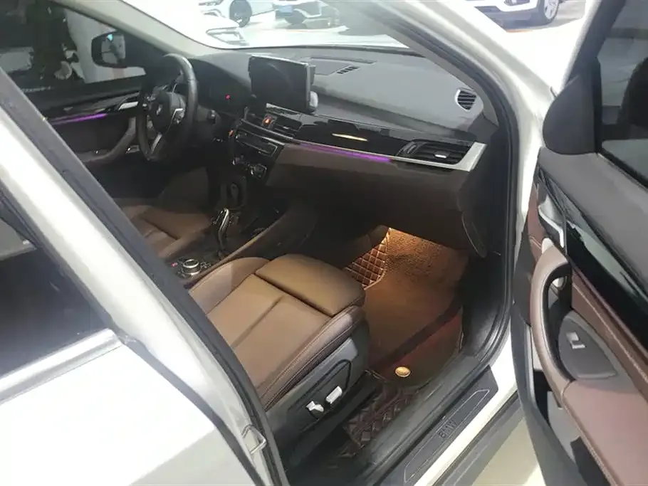 BMW X1 2021 из CN, фото 5