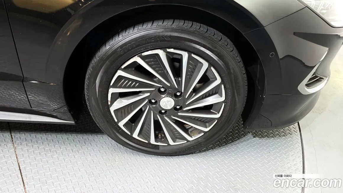 Hyundai Sonata 2022 из KR, фото 2