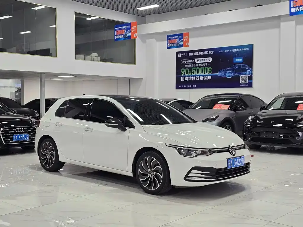 Volkswagen Golf 2021 из CN, фото 10