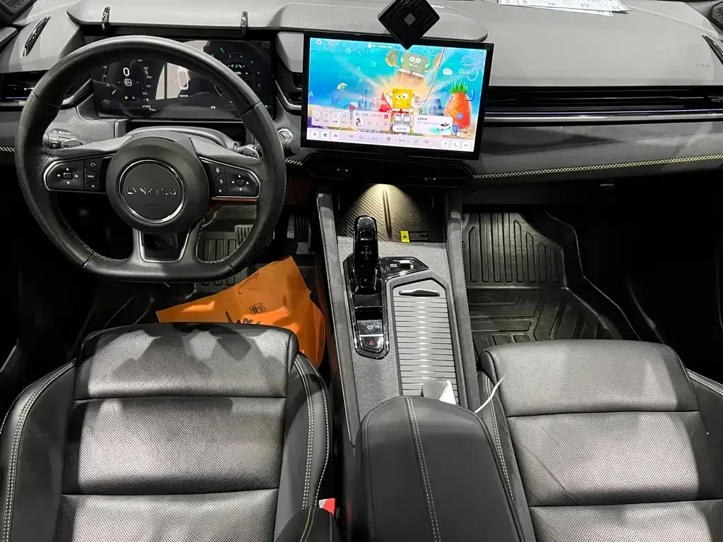 Lynk & Co 03 — фото 5