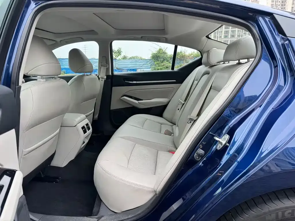 Nissan Teana 2021 из CN, фото 2
