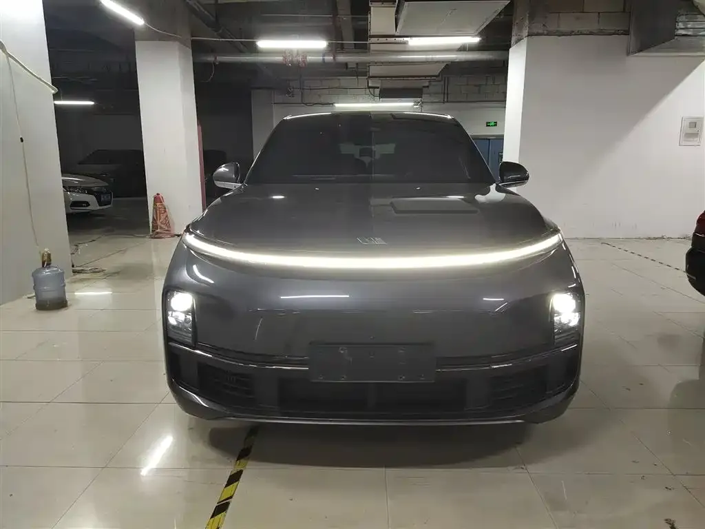 Li Auto L8 2023 из CN, фото 5