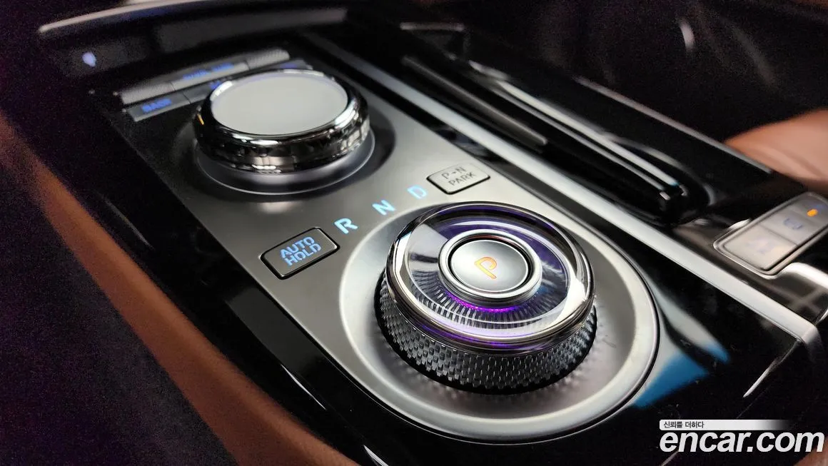 Genesis G80 — фото 9