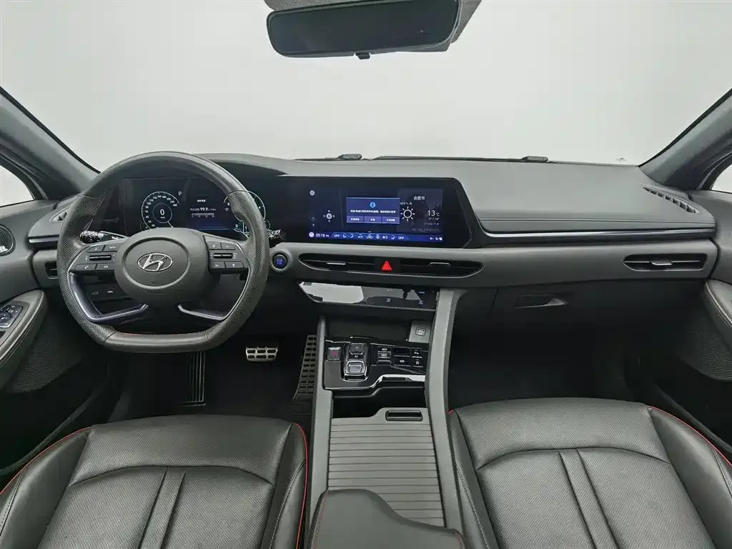 Hyundai Sonata 2023 из CN, фото 5