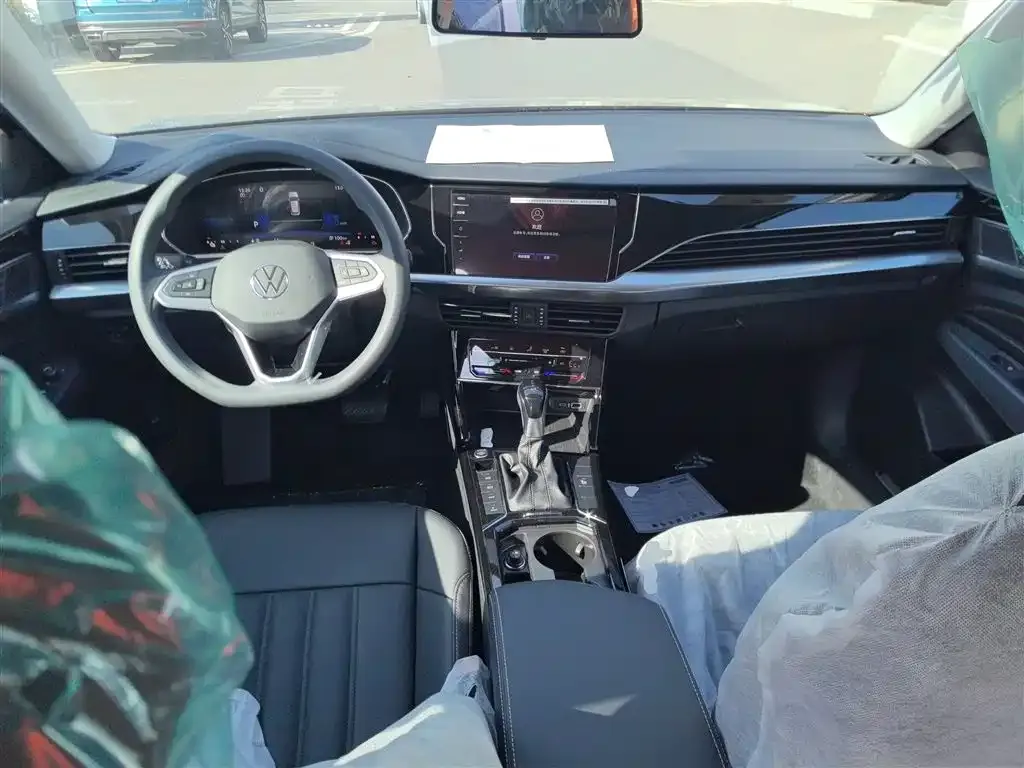 Volkswagen Passat New Energy 2026 из CN, фото 2