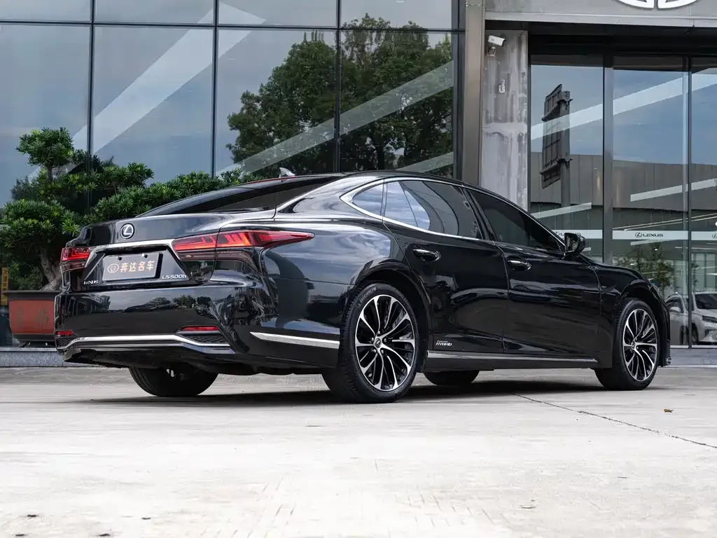 Lexus LS 2022 из CN, фото 2