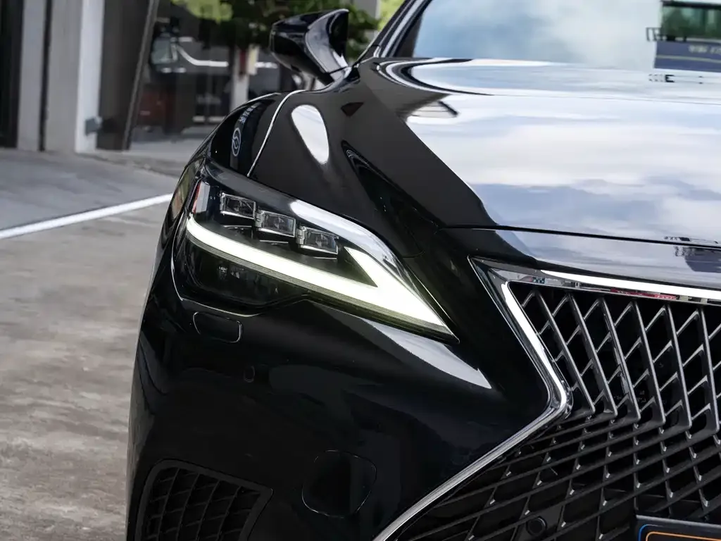 Lexus LS 2022 из CN, фото 6