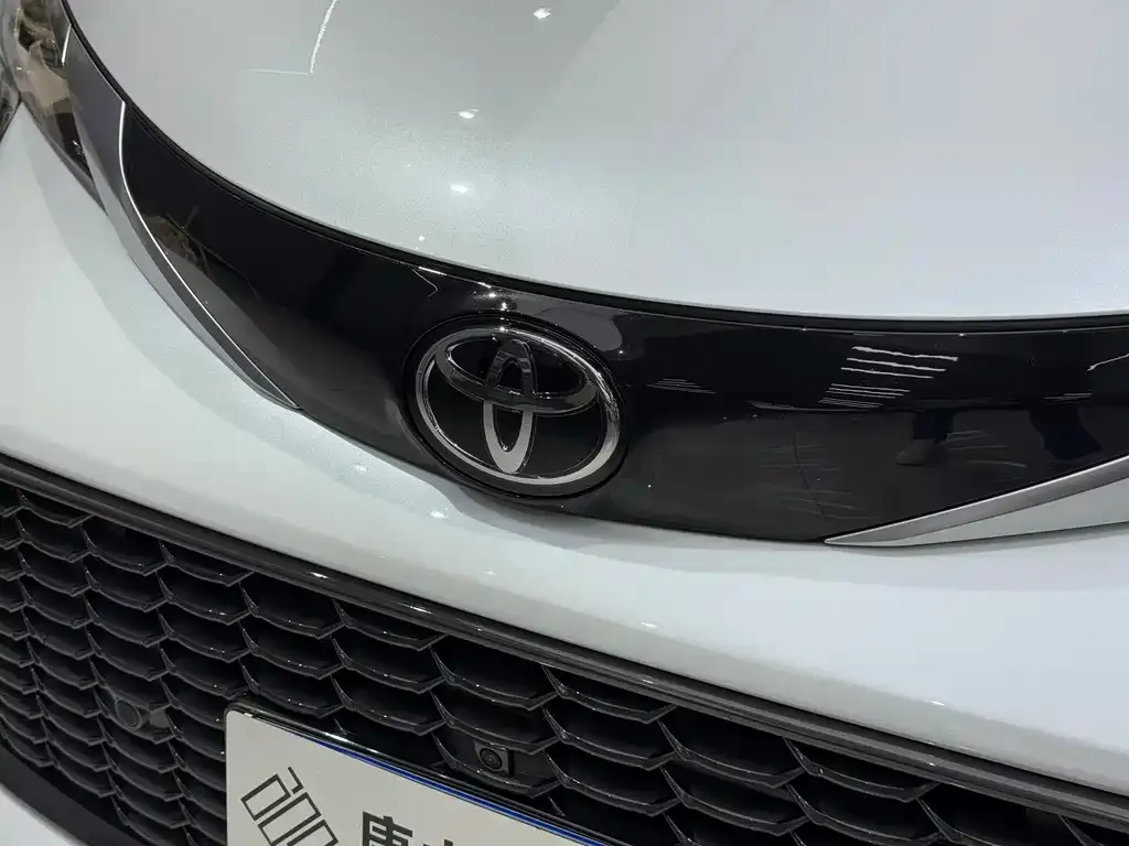 Toyota Granvia 2024 из CN, фото 7