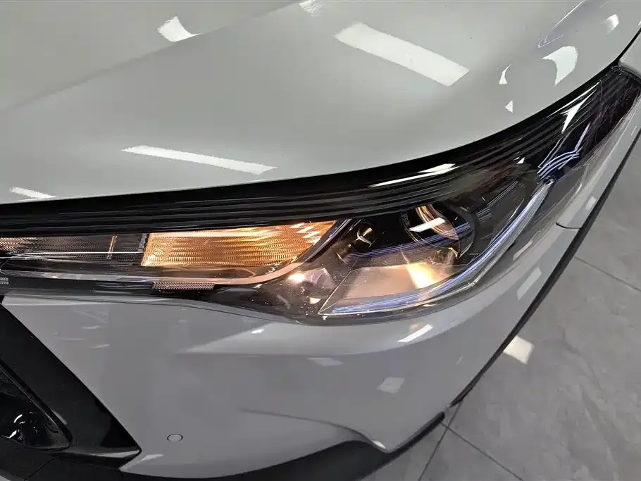 Toyota Corolla Cross 2024 из CN, фото 7