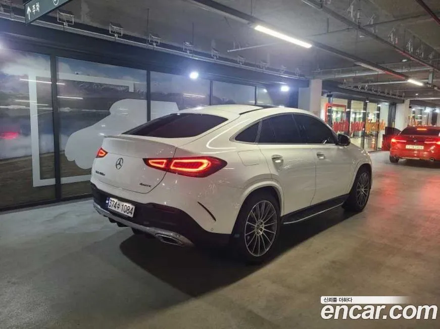 Mercedes-Benz GLE-Class — фото 10