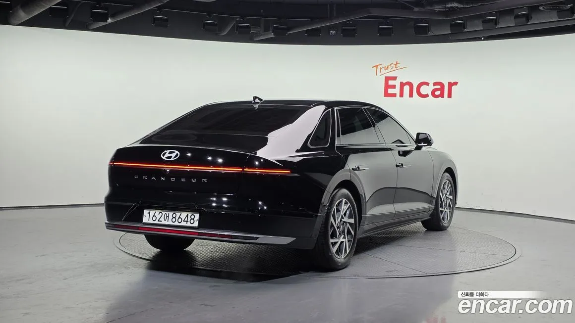 Hyundai Grandeur 2023 из KR, фото 6