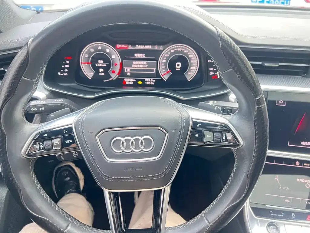 Audi A6L 2022 из CN, фото 4